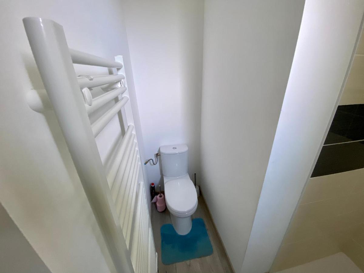 Jiwe Villa Chilleurs-aux-Bois ภายนอก รูปภาพ