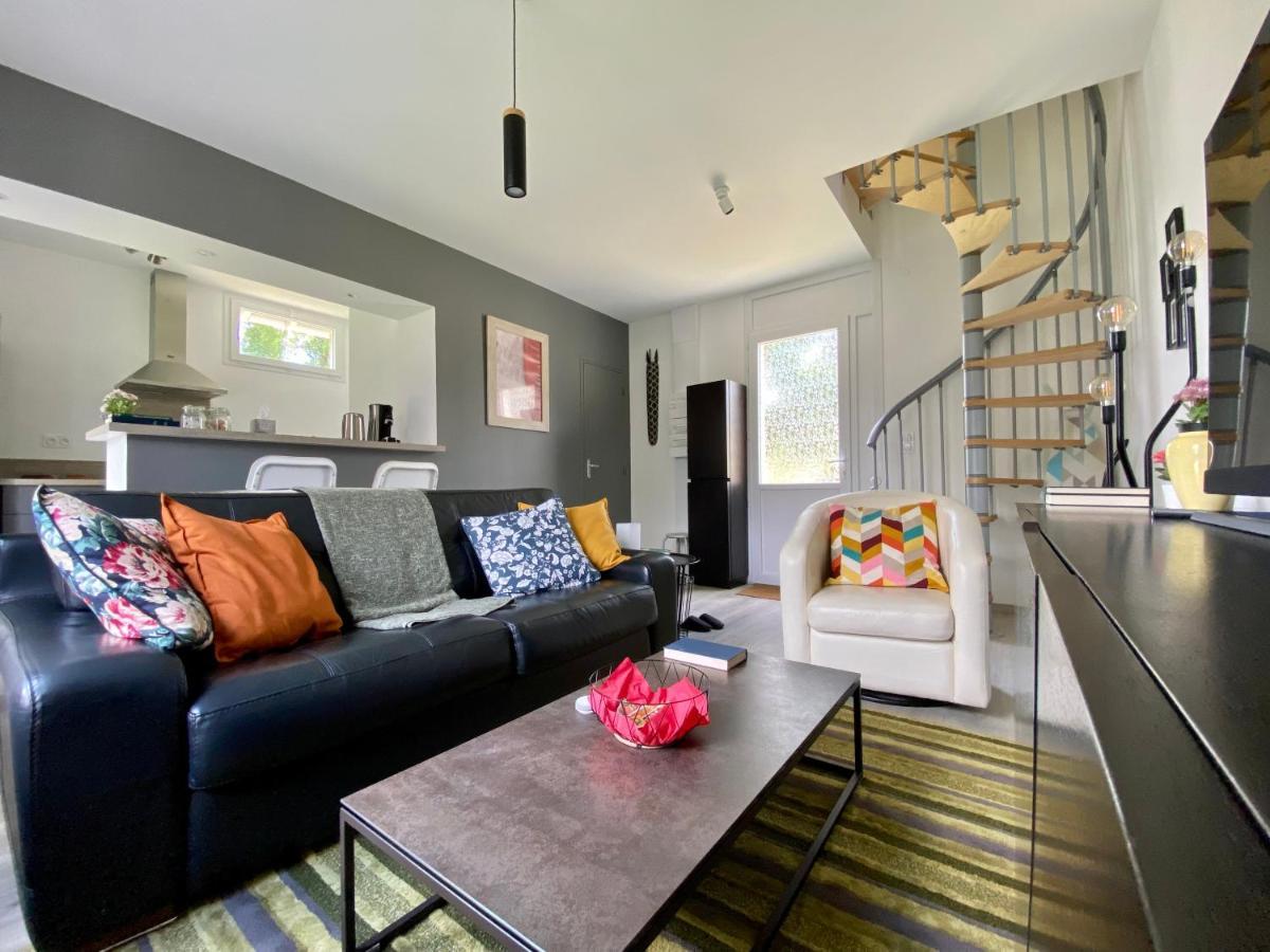 Jiwe Villa Chilleurs-aux-Bois ภายนอก รูปภาพ
